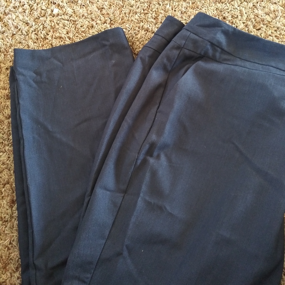 Worthington modern fit slacks size 18 Navy
